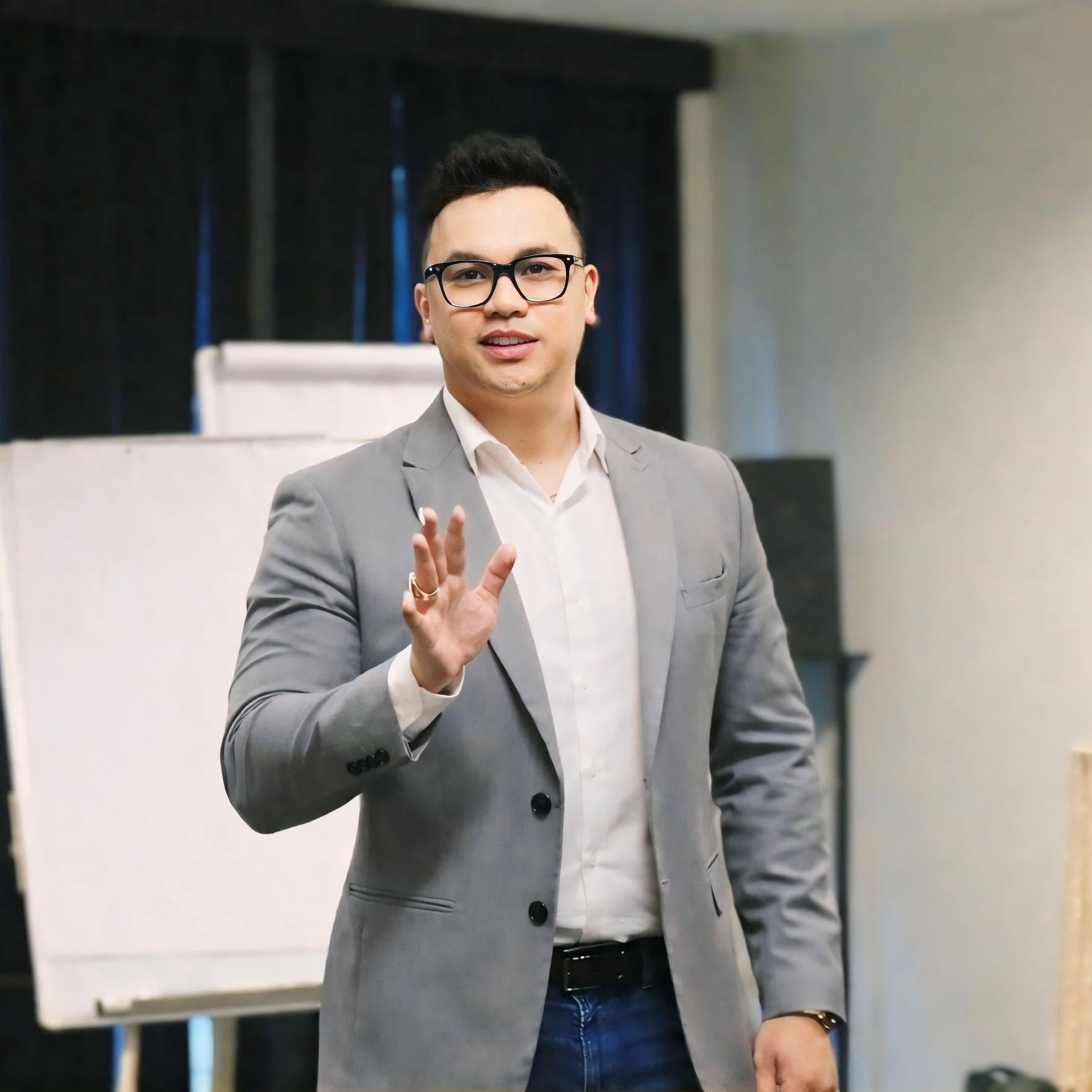 Coach Huy — David Lữ